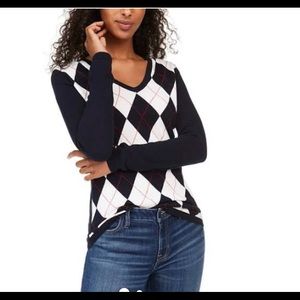 Tommy Hilfiger Women's Argyle V-Neck Sweater
